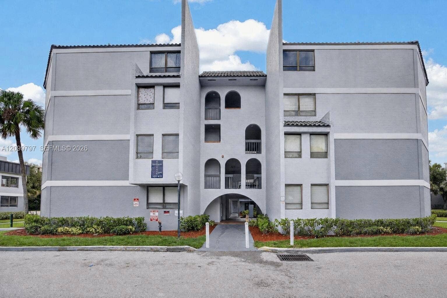 1750 N Congress Avenue, #401, West Palm Beach, West Palm Beach, FL 33401 Photo 2