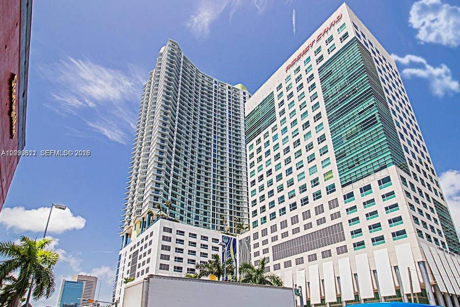 Property photo for 185 SW 7th Street, #1414, Miami, FL