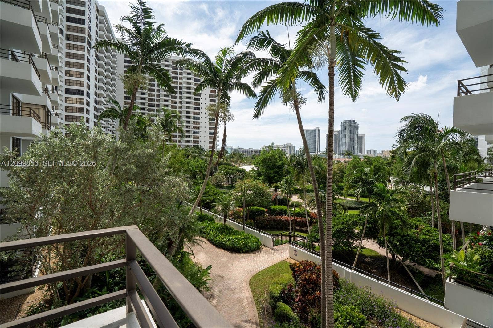 600 Three Islands Boulevard, #316, Hallandale Beach, FL 33009 Photo 18