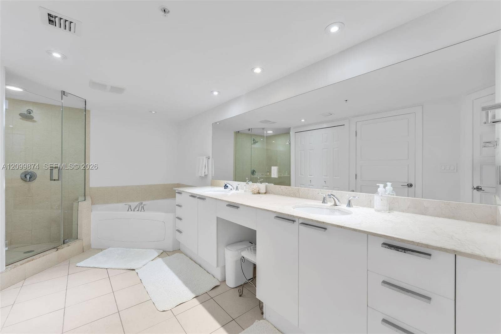16699 Collins Avenue, #2904, Sunny Isles Beach, Sunny Isles Beach, FL 33160 Photo 18