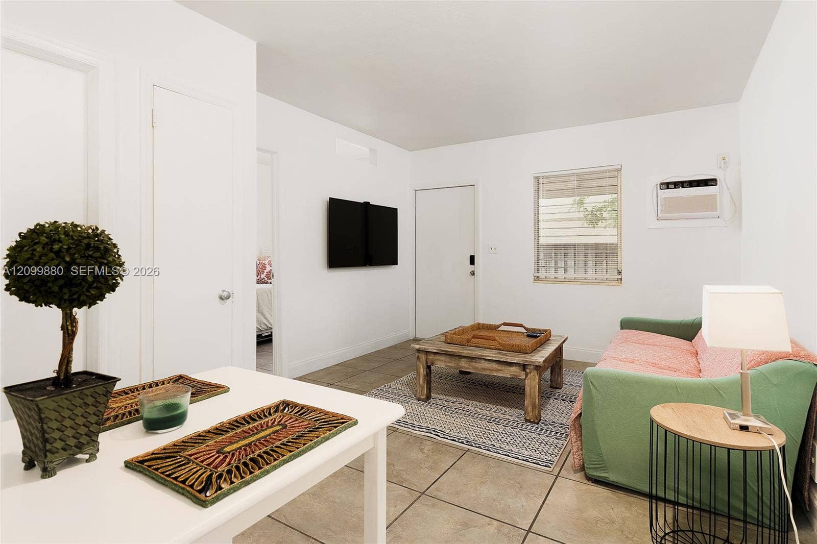 618 NE 8th Avenue, #1-5, Fort Lauderdale, Fort Lauderdale, FL 33304 Photo 4