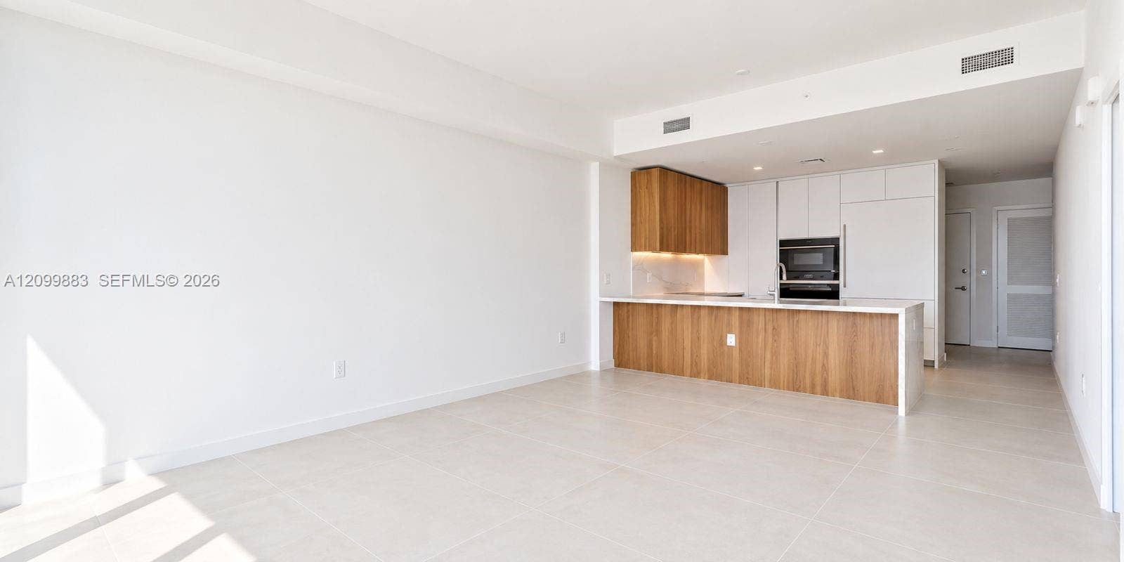 1400 Biscayne Boulevard, #1804, Miami, FL 33132 Photo 4