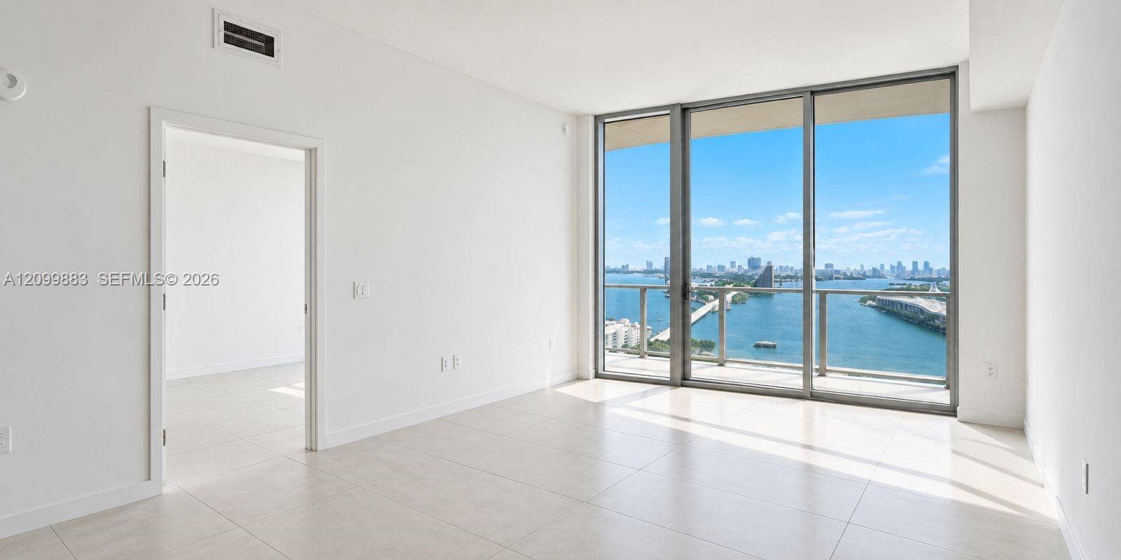 1400 Biscayne Boulevard, #1804, Miami, FL 33132 Photo 9
