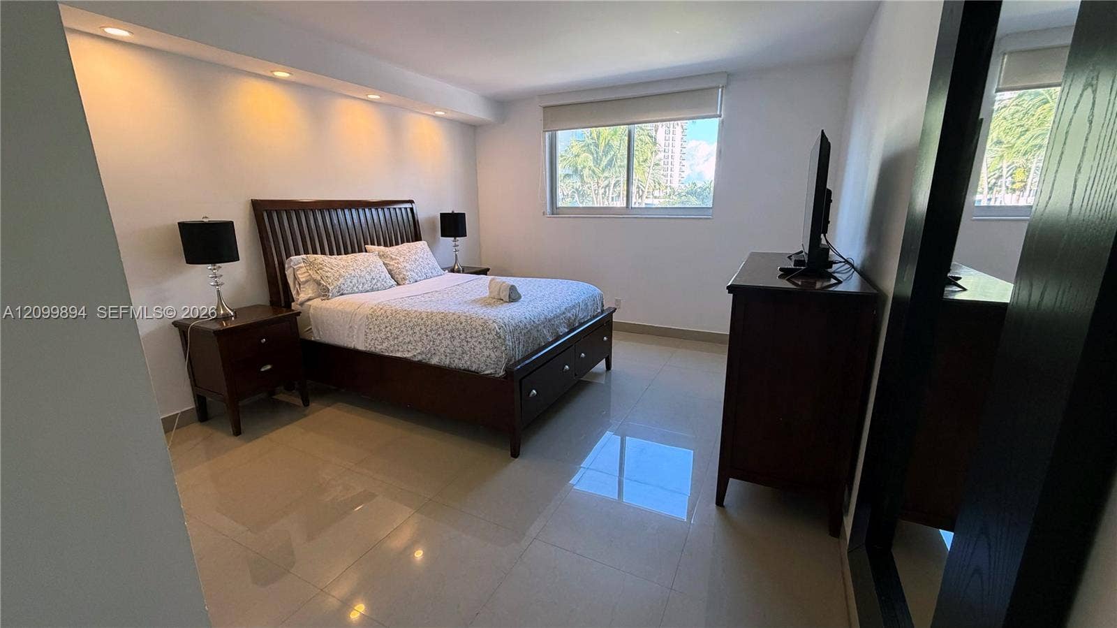 19370 Collins Avenue, #201, Sunny Isles Beach, FL 33160 Photo 8