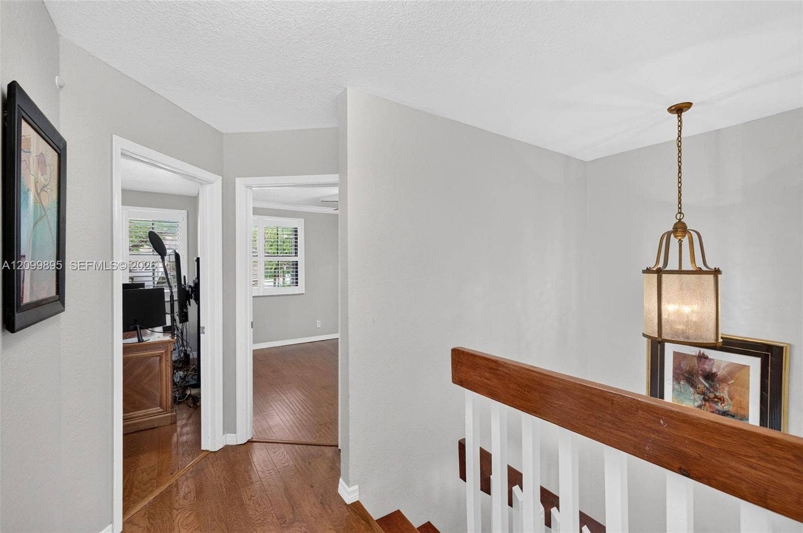 9012 Vineyard Lake Drive, Plantation, FL 33324 Landing upstairs