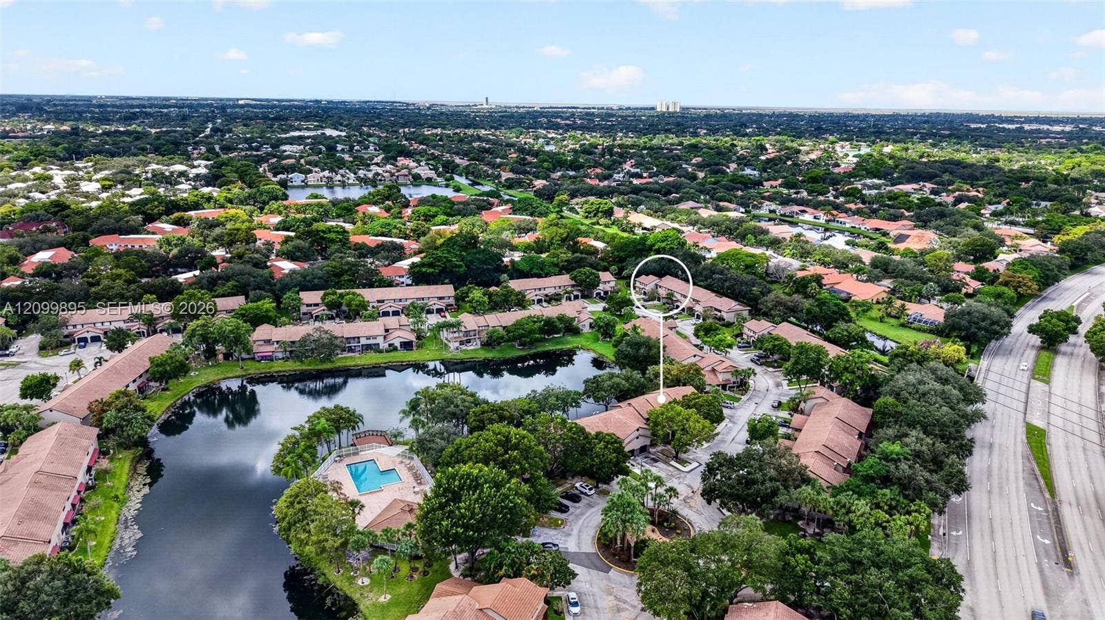 9012 Vineyard Lake Drive, Plantation, FL 33324 Photo 12