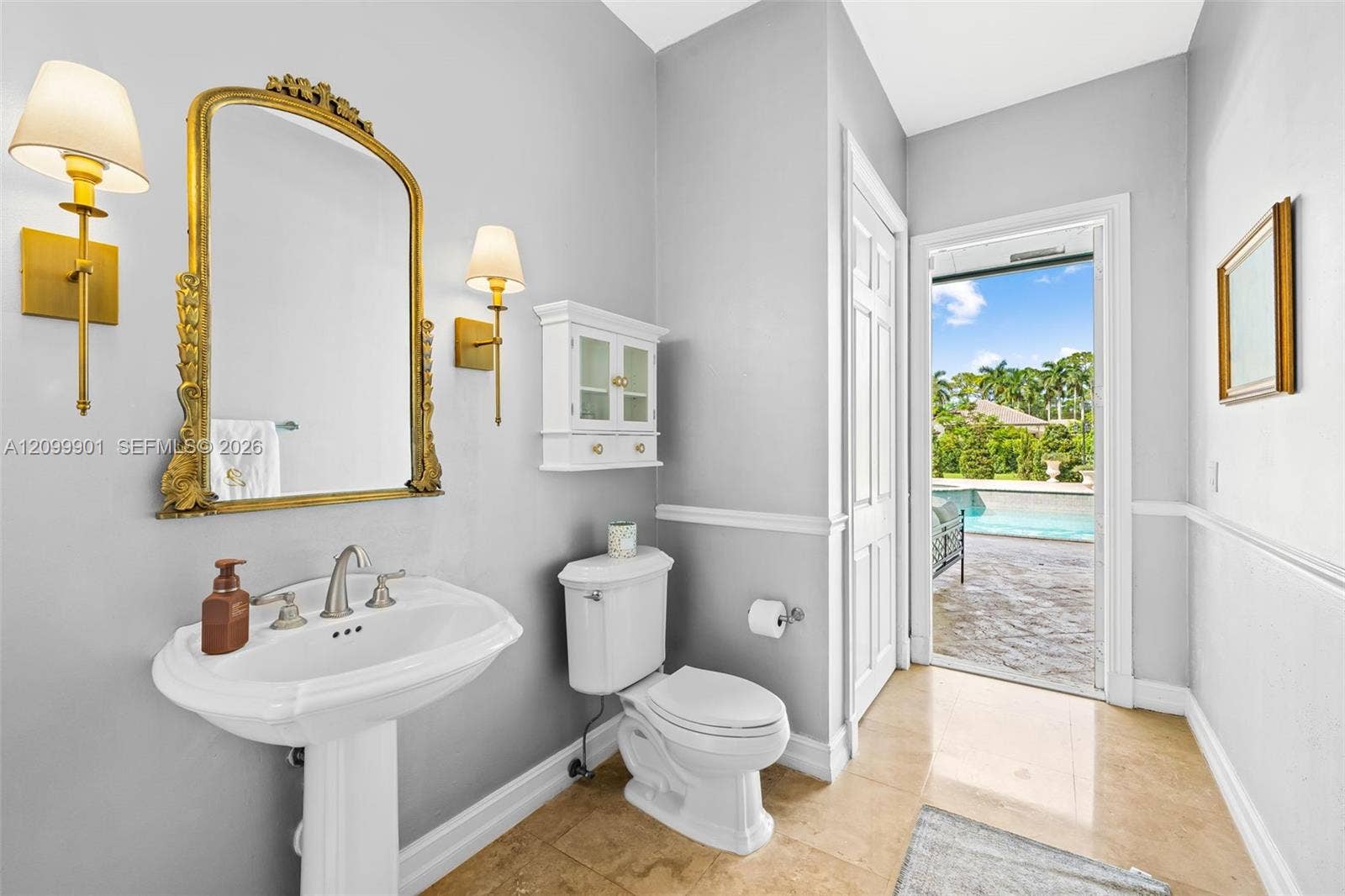 Photo 52