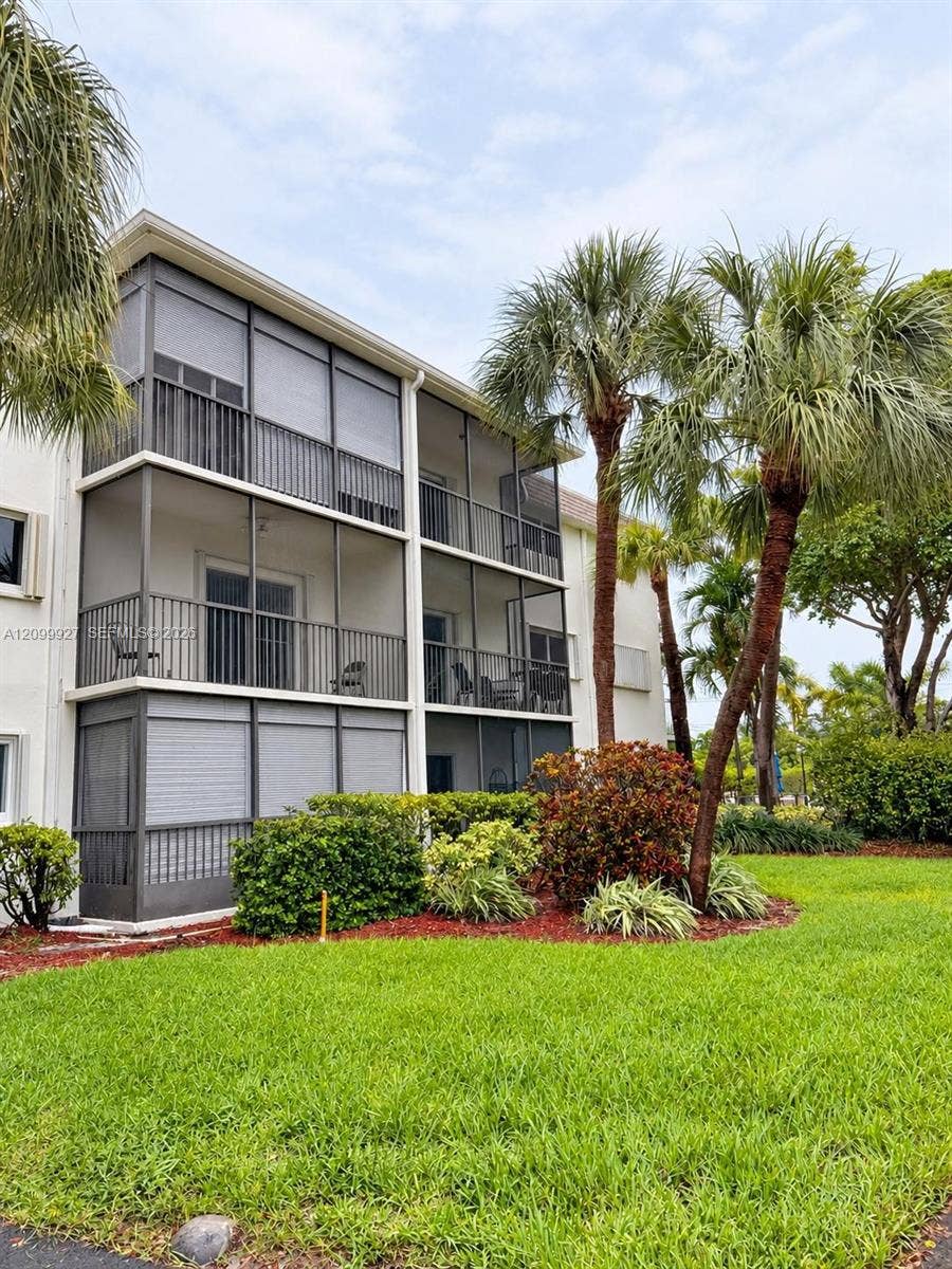701 NE 1st Court, #210, Hallandale Beach, Hallandale Beach, FL 33009 Photo 3