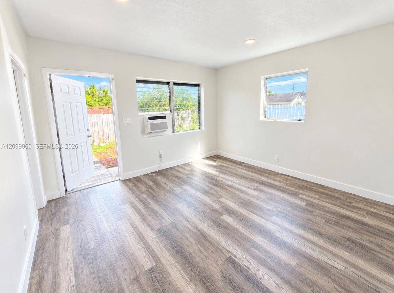 842 NW 8th Street, #4, Hallandale Beach, Hallandale Beach, FL 33009 Photo 6