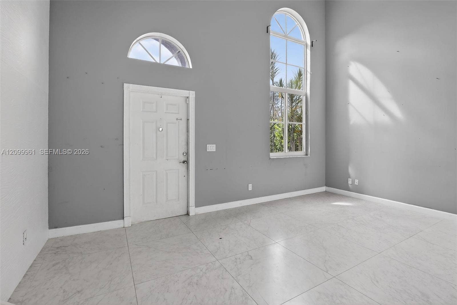 10755 SW 17th Place, Davie, FL 33324 Photo 5