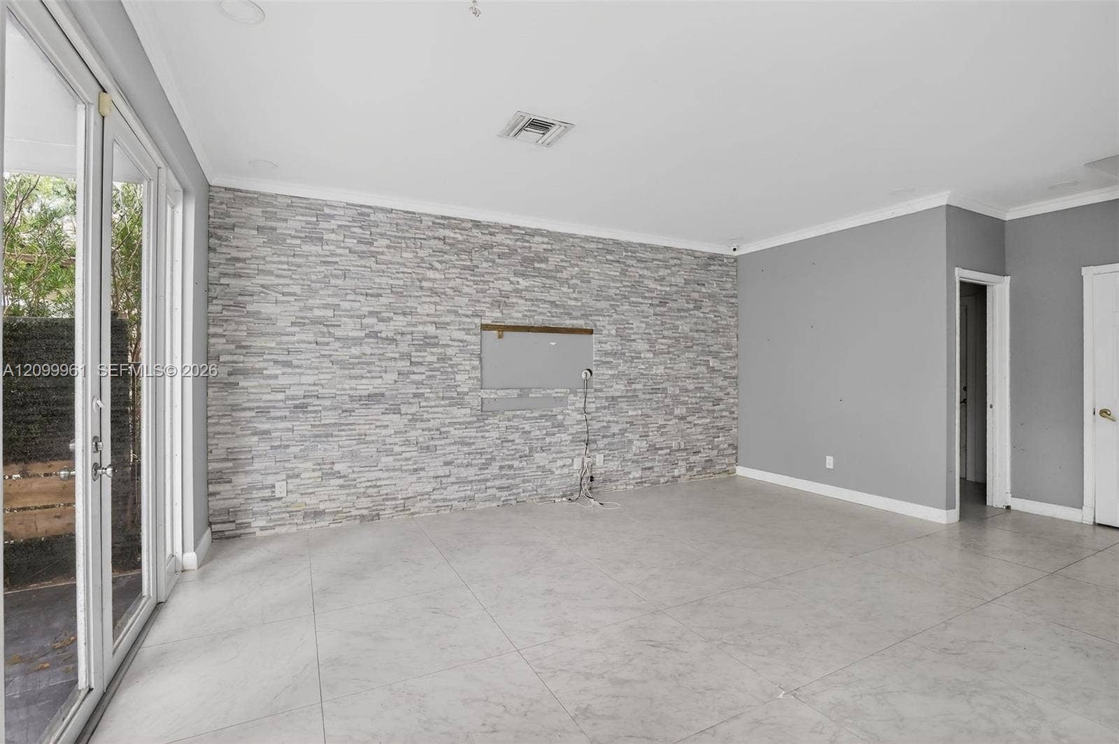 10755 SW 17th Place, Davie, FL 33324 Photo 13
