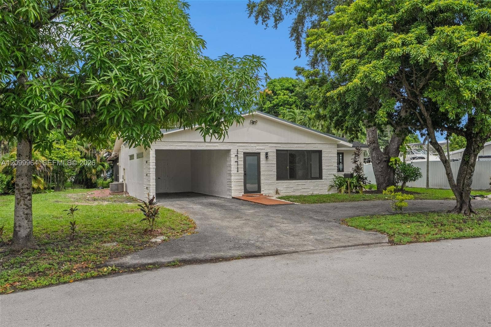 1771 SW 30th Street, Fort Lauderdale, FL 33315 Photo 2