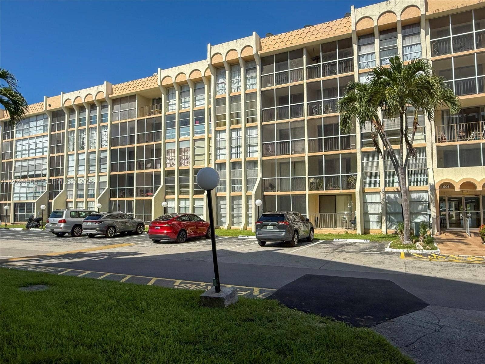 601 Three Islands Boulevard, #117, Hallandale Beach, FL 33009 Photo 25
