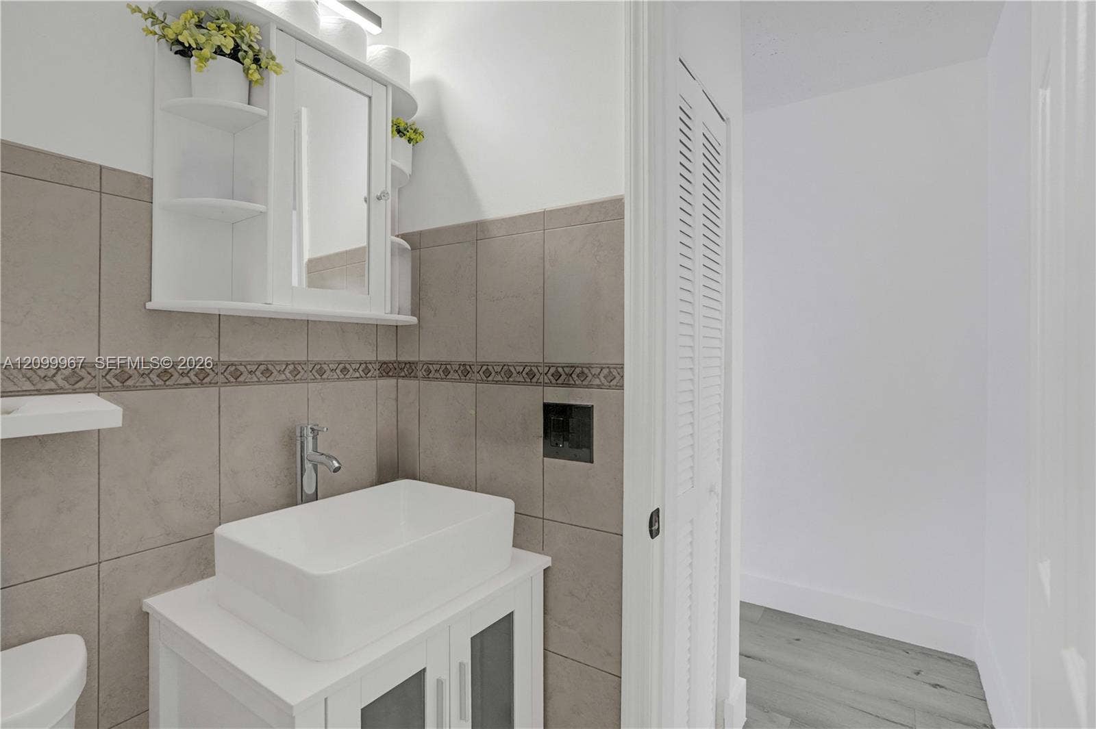 Bathroom #2