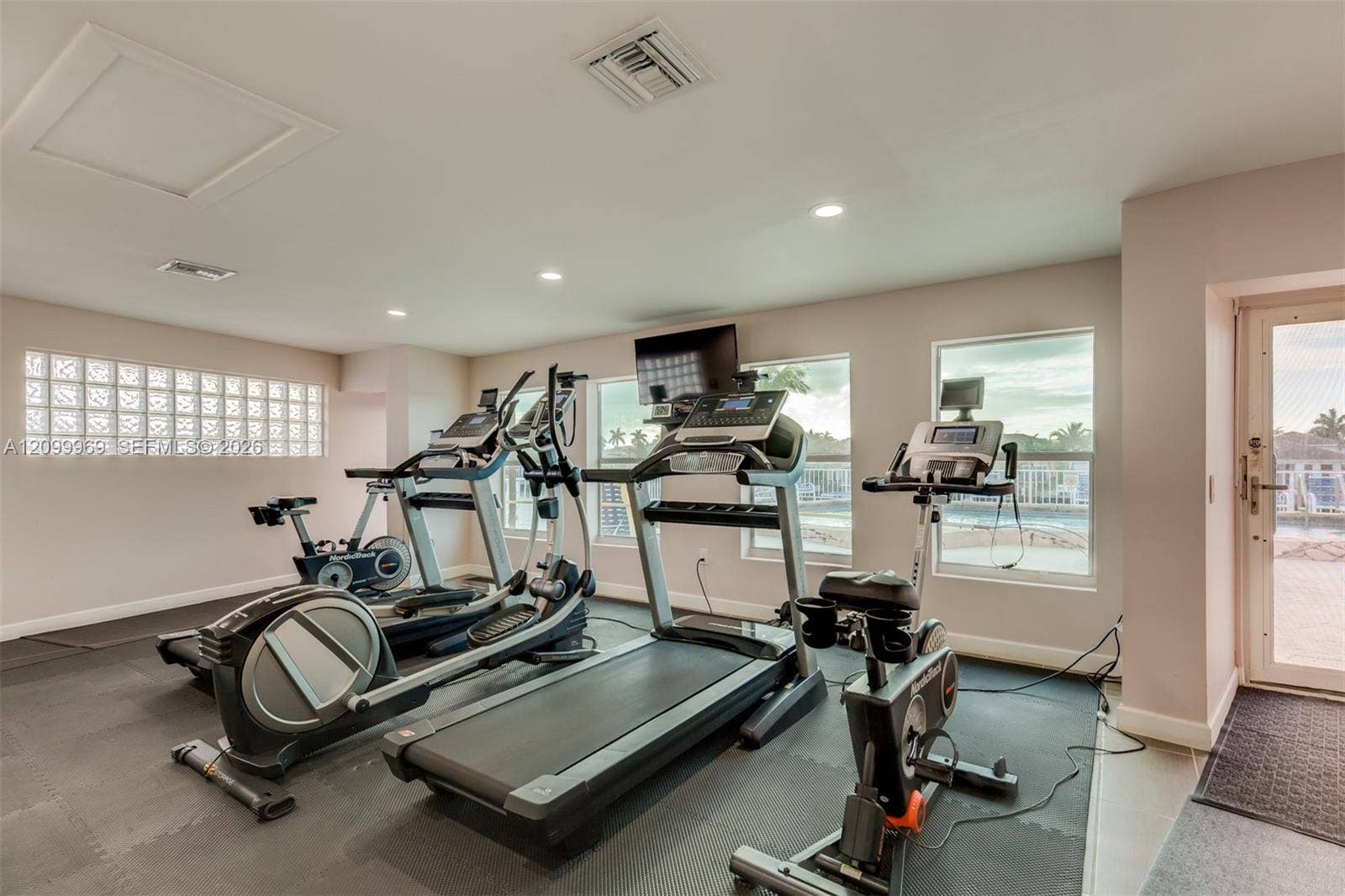 1410 S Ocean Drive, #1105, Hollywood, FL 33019 Photo 31