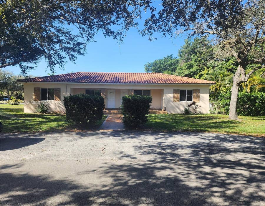 Property photo for 12000 NE 10th Avenue, Biscayne Park, FL