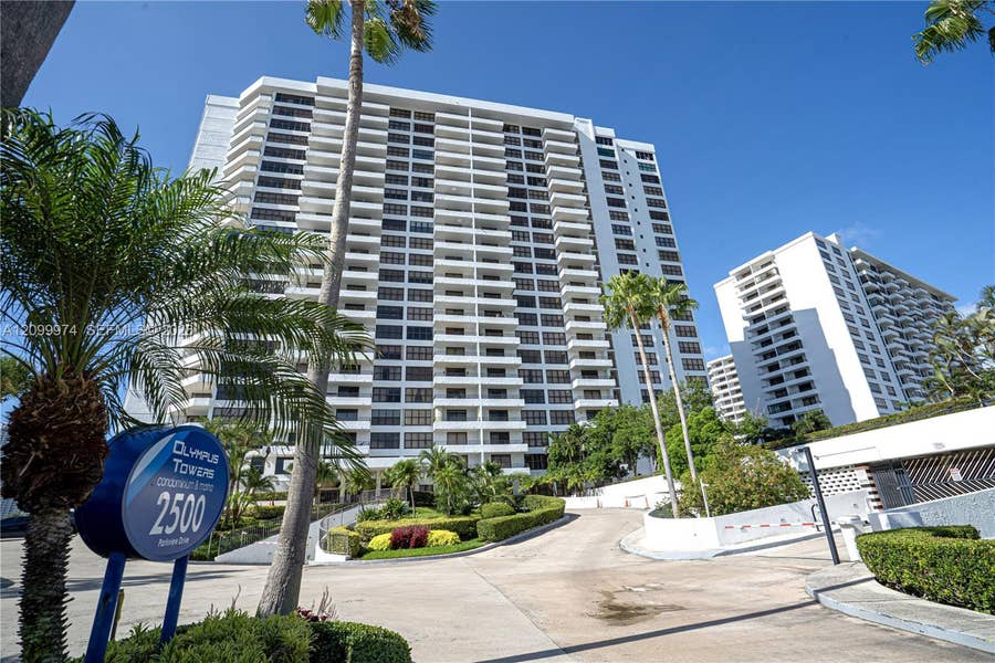 Property photo for 2500 Parkview Drive, #616, Hallandale Beach, FL