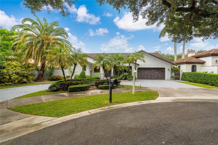 Property photo for 16583 NW 83rd Place, Miami Lakes, FL