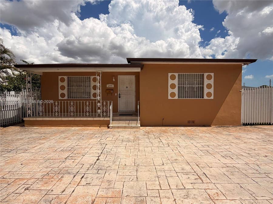 Property photo for 255 SW 60th Avenue, Miami, FL