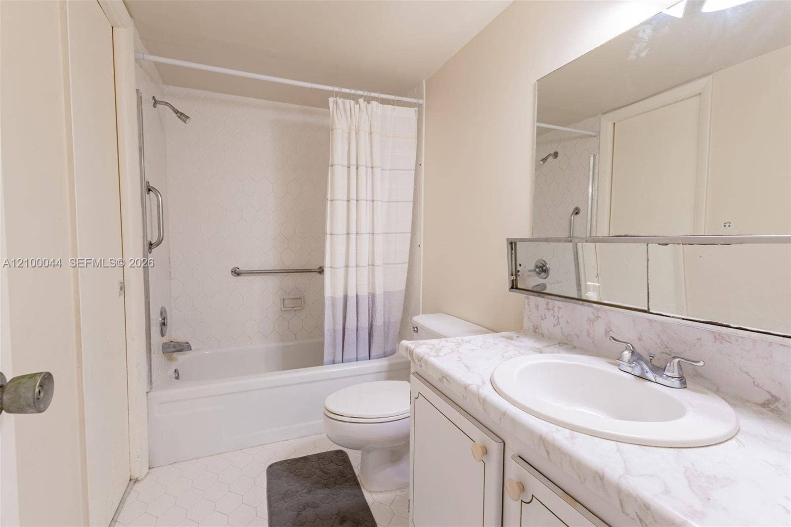 1849 S Ocean Drive, #1606, Hallandale Beach, FL 33009 Photo 15