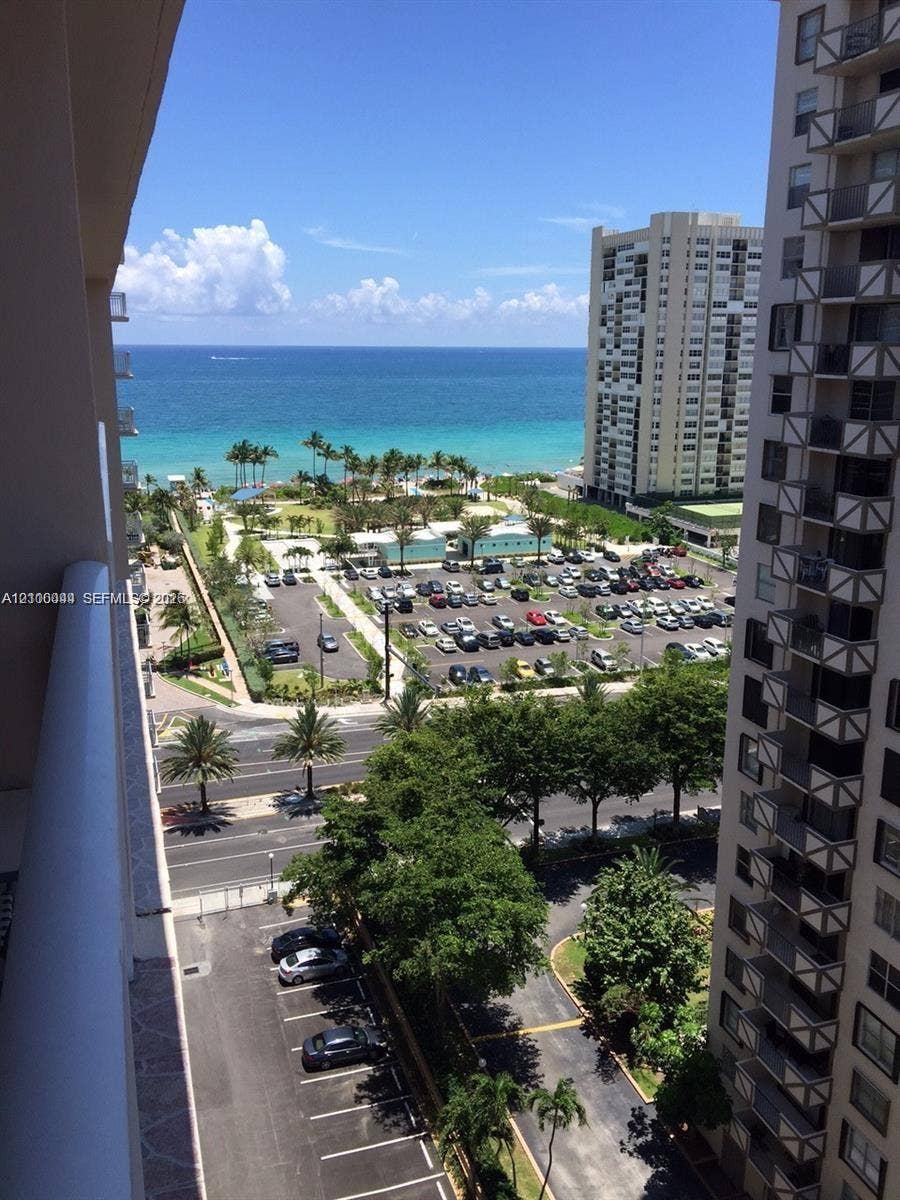 1849 S Ocean Drive, #1606, Hallandale Beach, FL 33009 Photo 18