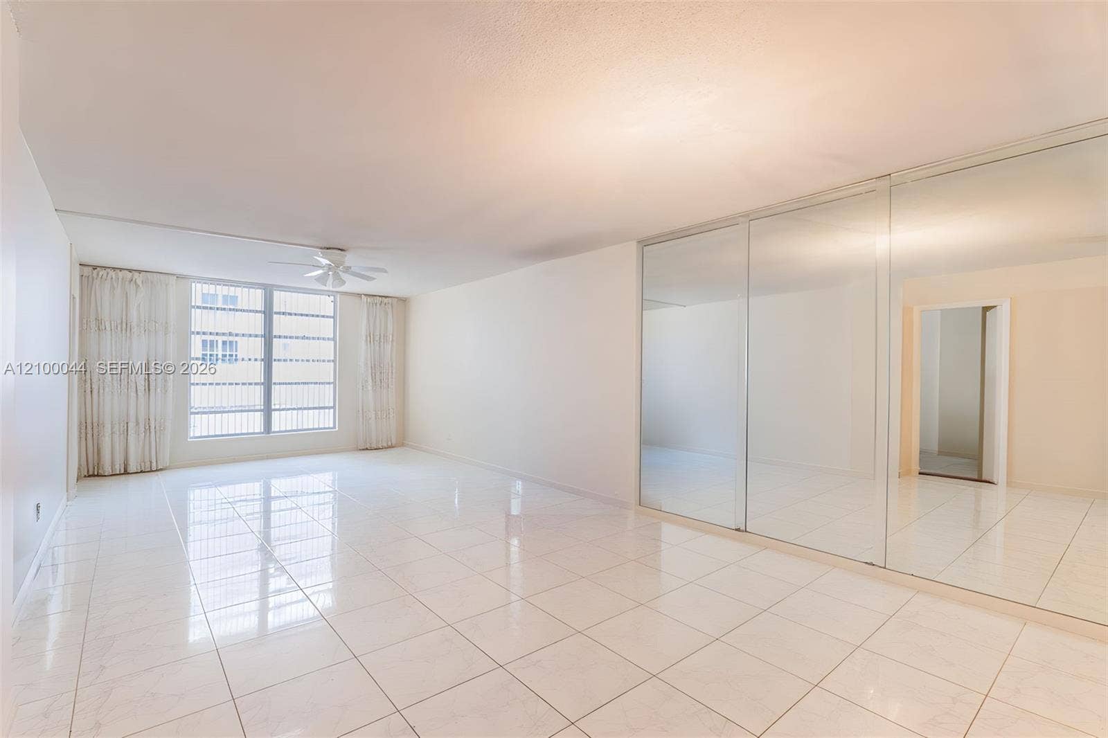 1849 S Ocean Drive, #1606, Hallandale Beach, FL 33009 Photo 6