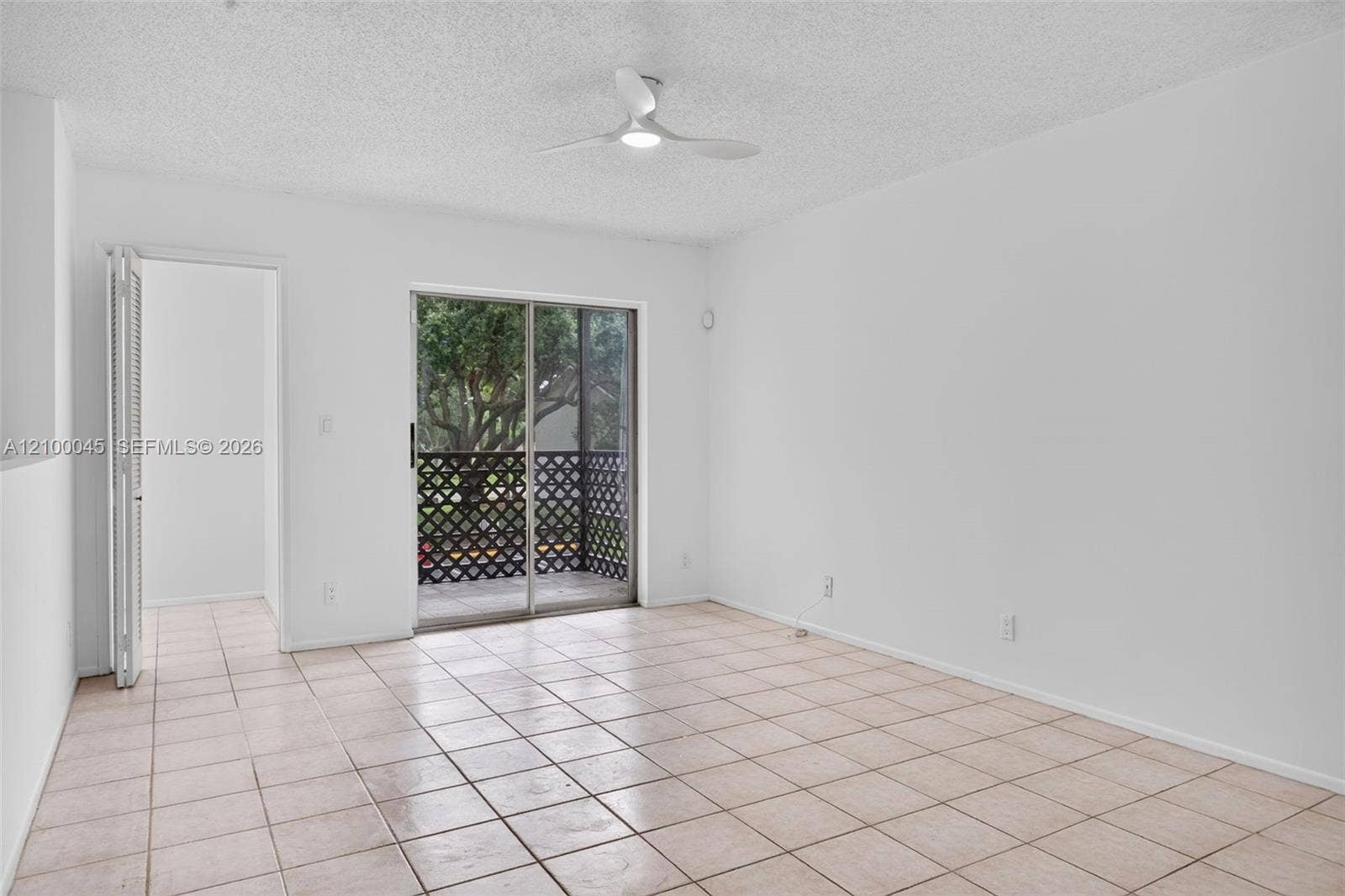 503 Gardens Drive, #201, Pompano Beach, FL 33069 Photo 5