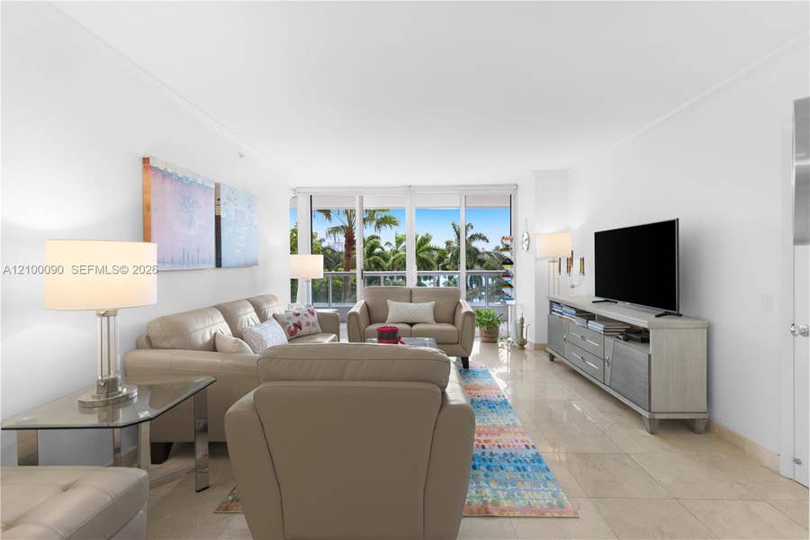 Property photo for 21205 Yacht Club Drive, #504, Aventura, FL