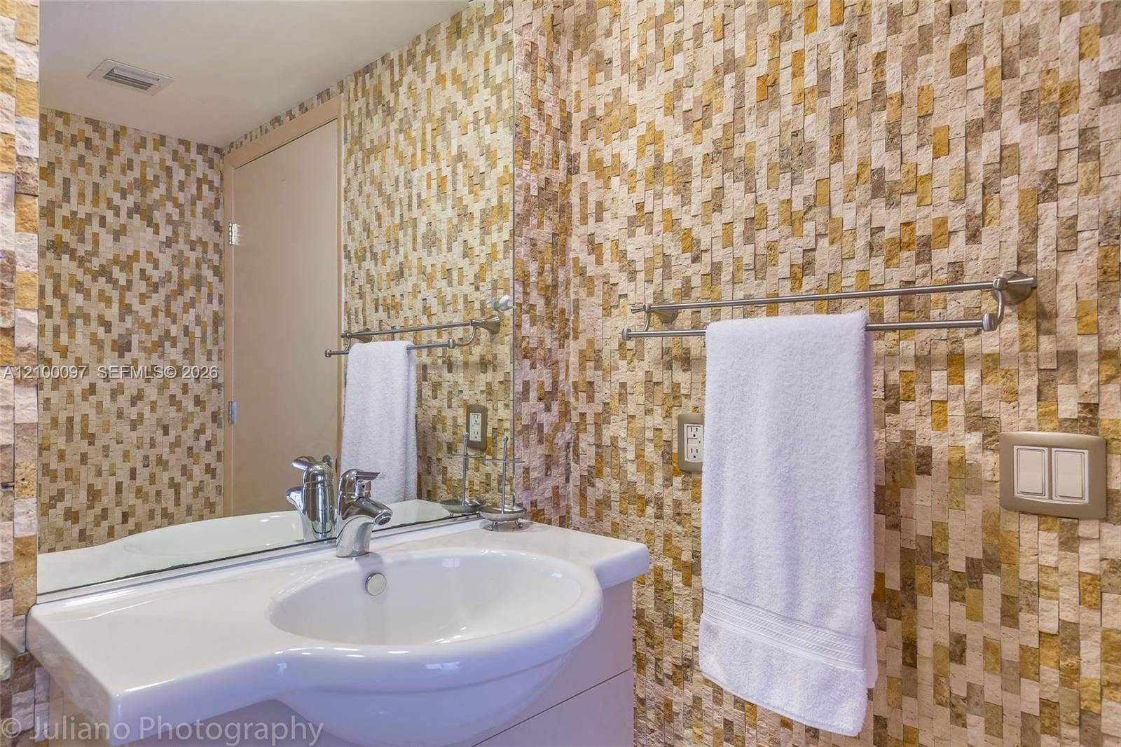 1830 S Ocean Drive, #1107, Hallandale Beach, Hallandale Beach, FL 33009 Photo 18