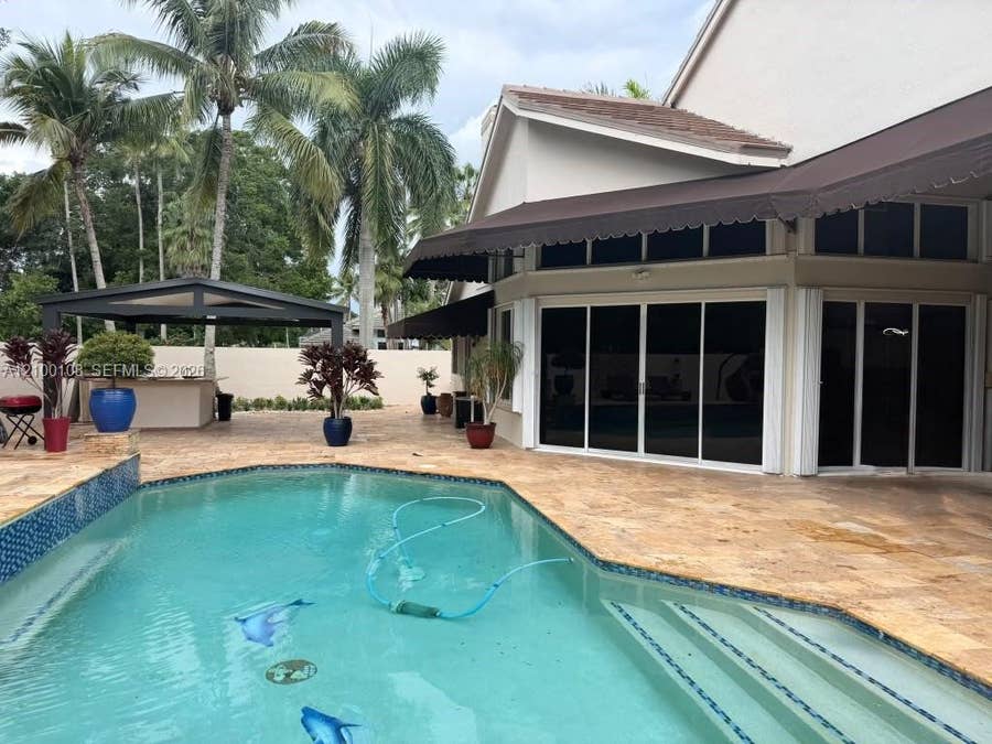 Property photo for 15240 S Laurel Lane S, #15240, Pembroke Pines, FL