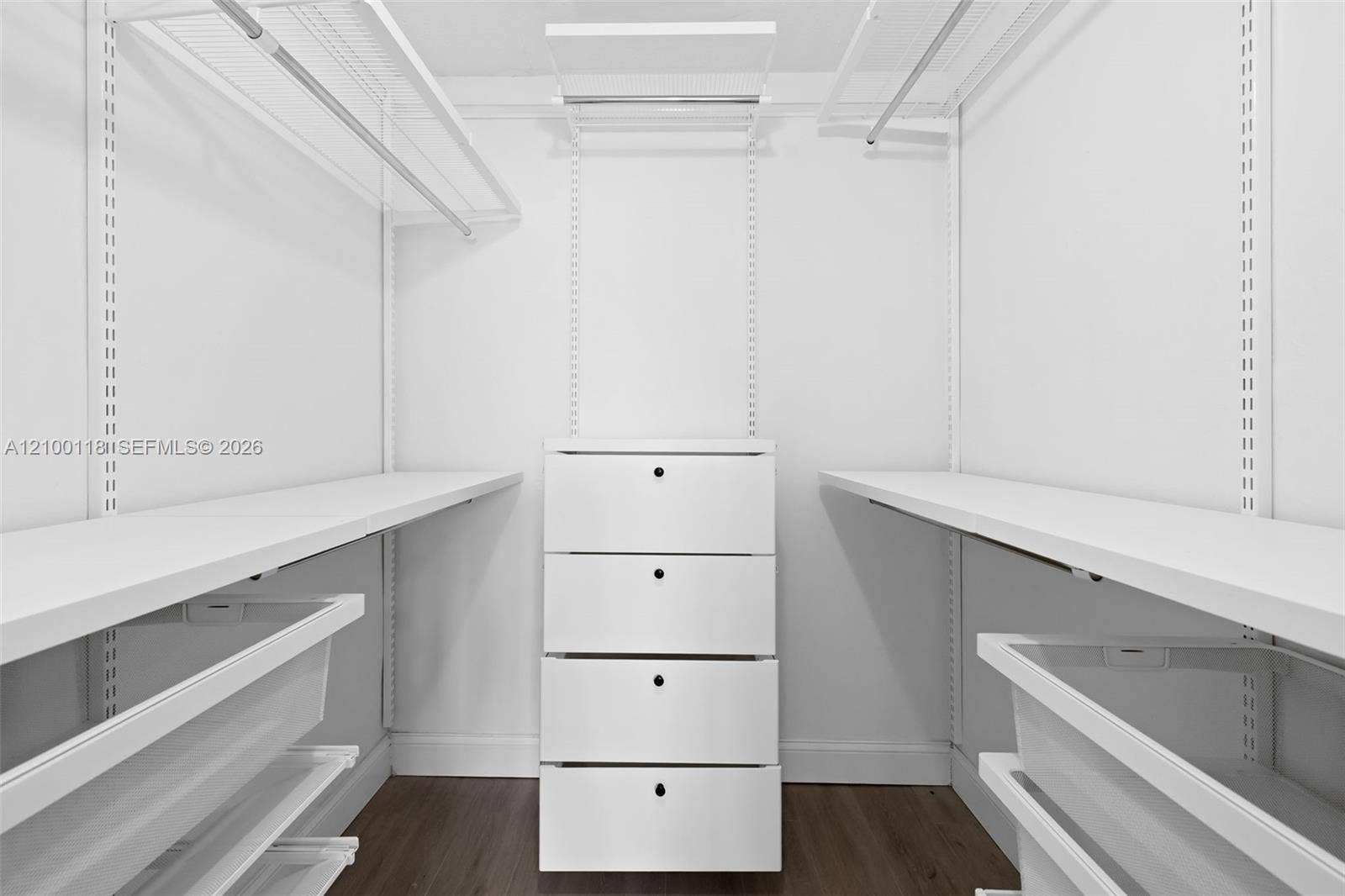 2091 NE 55th Street, Fort Lauderdale, FL 33308 Walk-In Closet