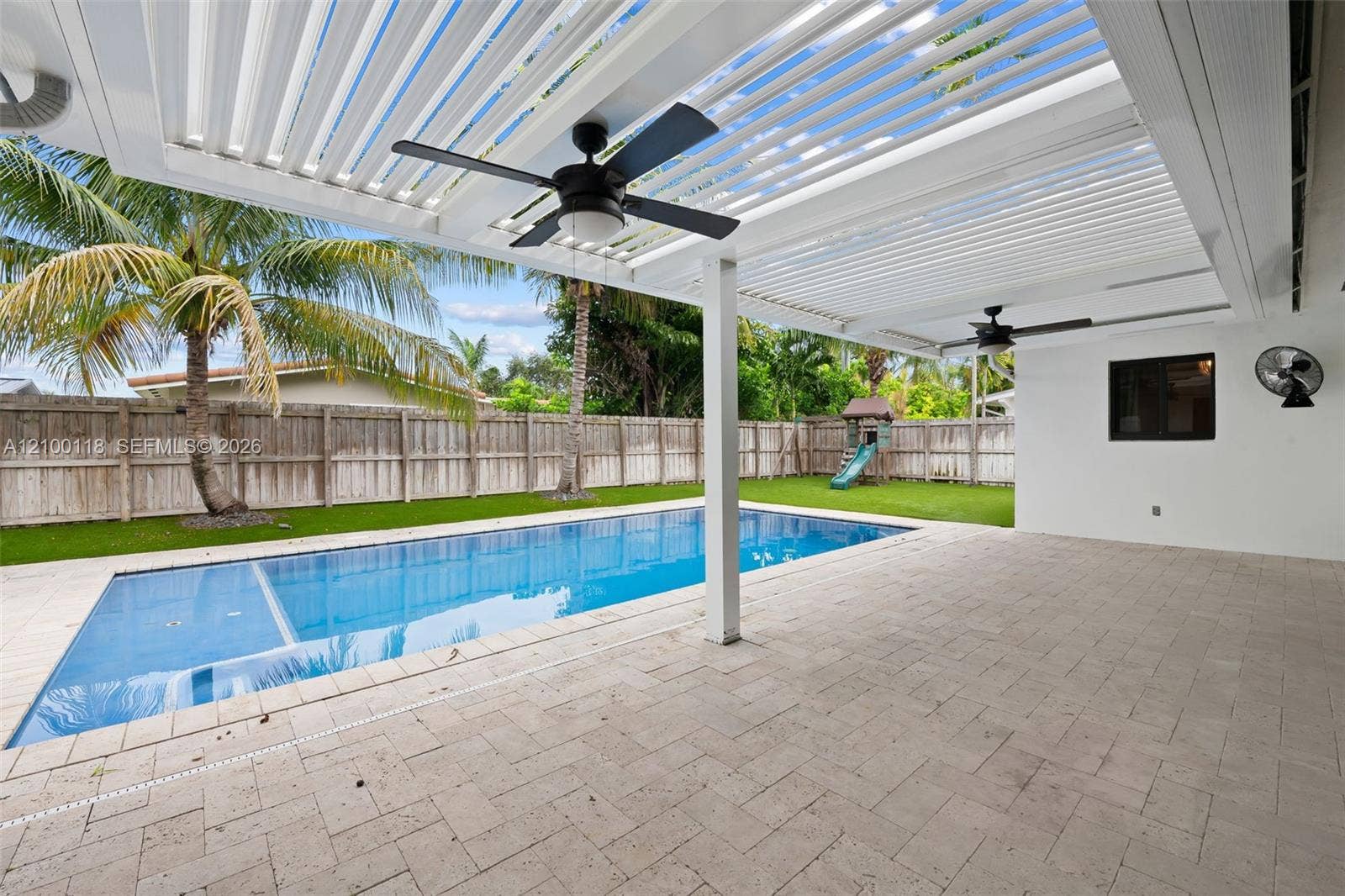 2091 NE 55th Street, Fort Lauderdale, FL 33308 Covered Patio