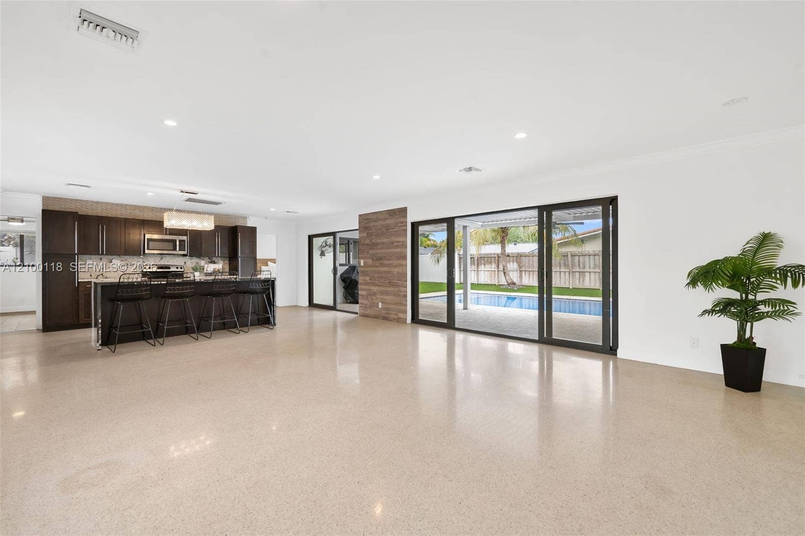 2091 NE 55th Street, Fort Lauderdale, FL 33308 Living Room