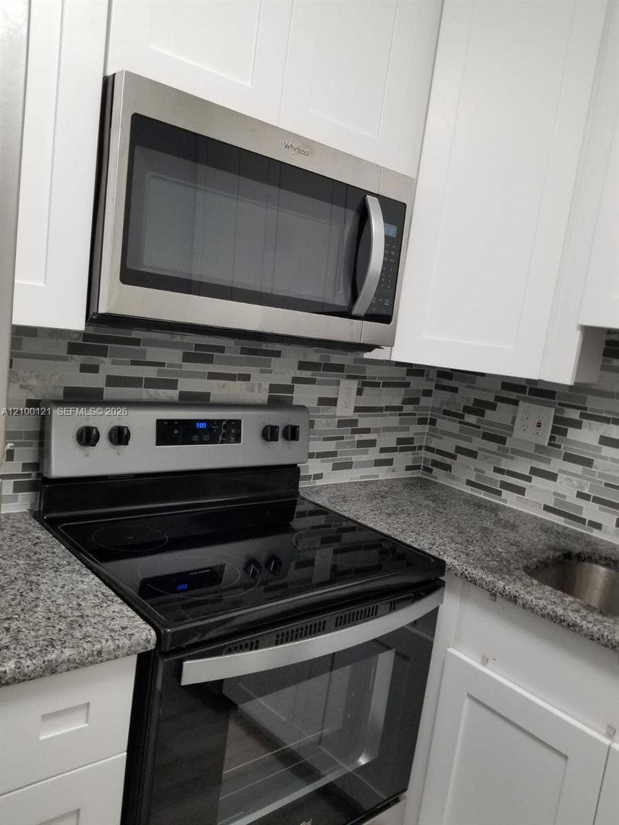 Property photo for 2990 NE 16th Avenue, #105, Oakland Park, FL