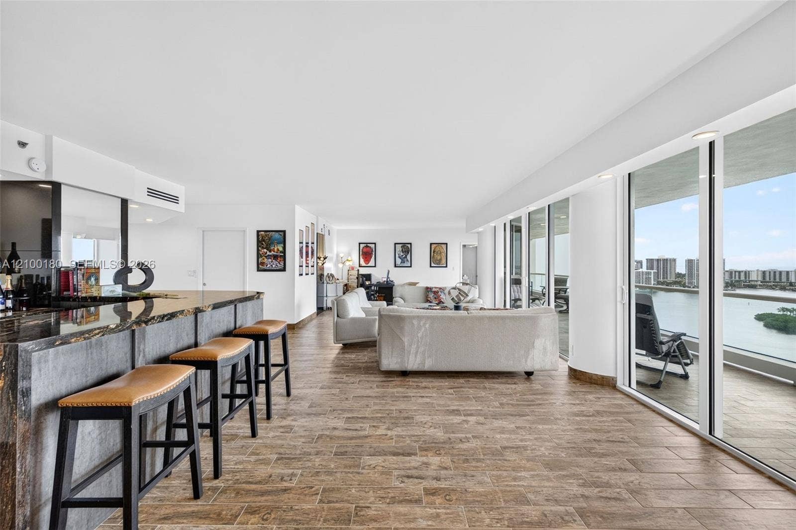 7000 Island Boulevard, #2409-2410, Aventura, FL 33160 Photo 13