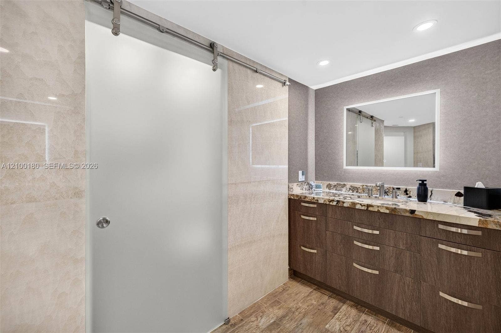 7000 Island Boulevard, #2409-2410, Aventura, FL 33160 Photo 82