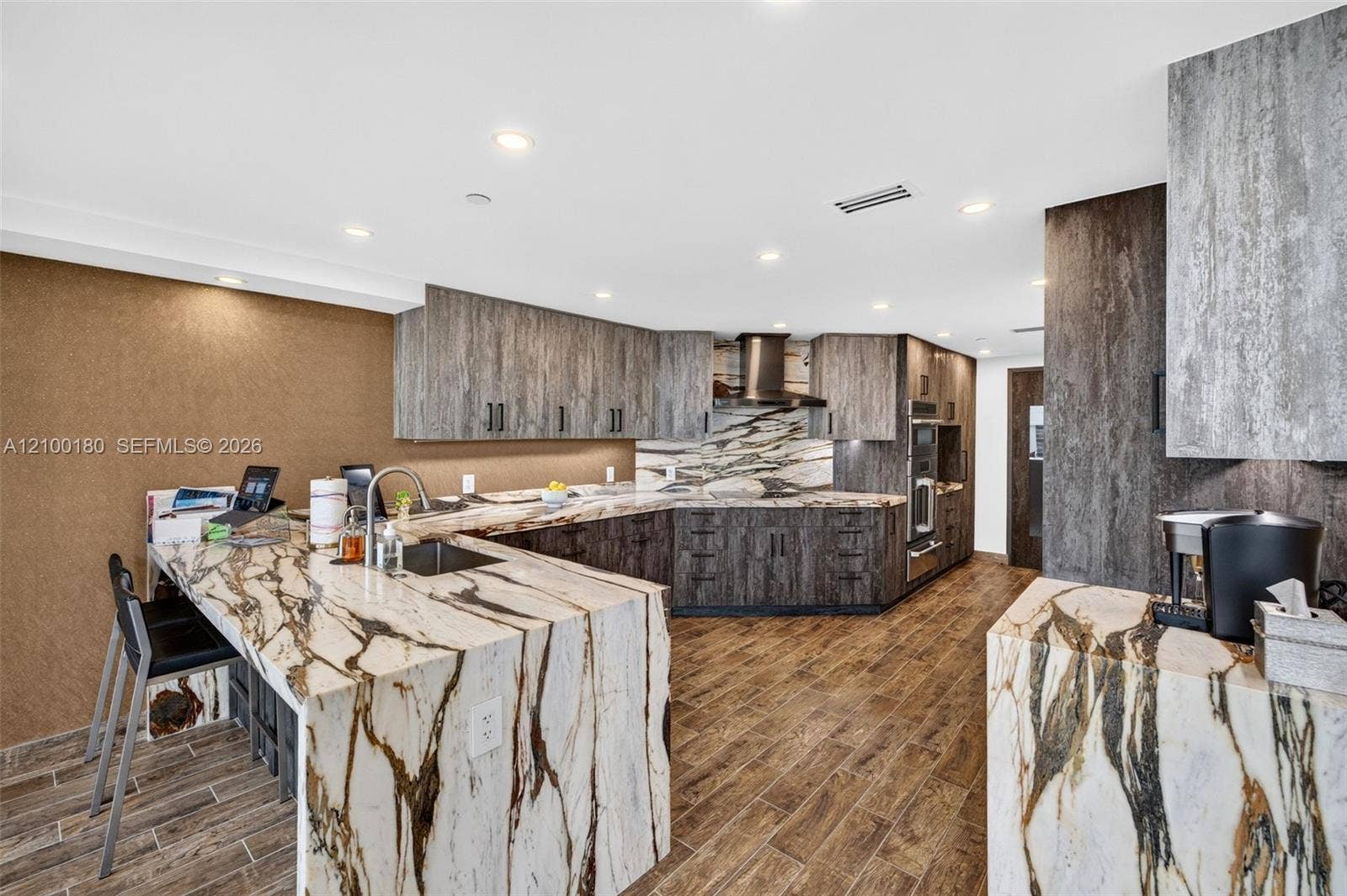 7000 Island Boulevard, #2409-2410, Aventura, FL 33160 Photo 72