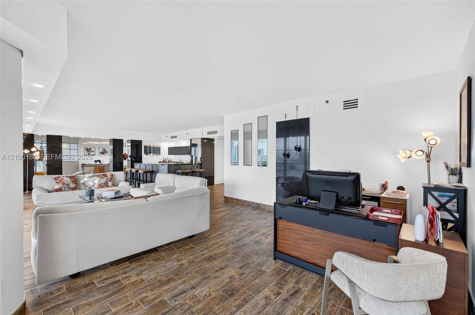 7000 Island Boulevard, #2409-2410, Aventura, FL 33160 Photo 34