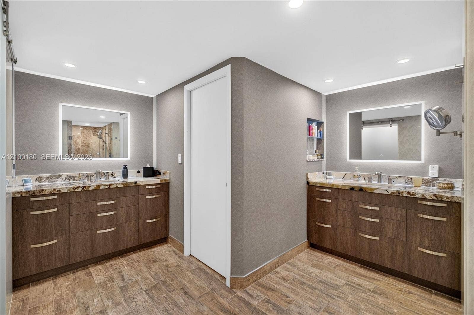 7000 Island Boulevard, #2409-2410, Aventura, FL 33160 Photo 80