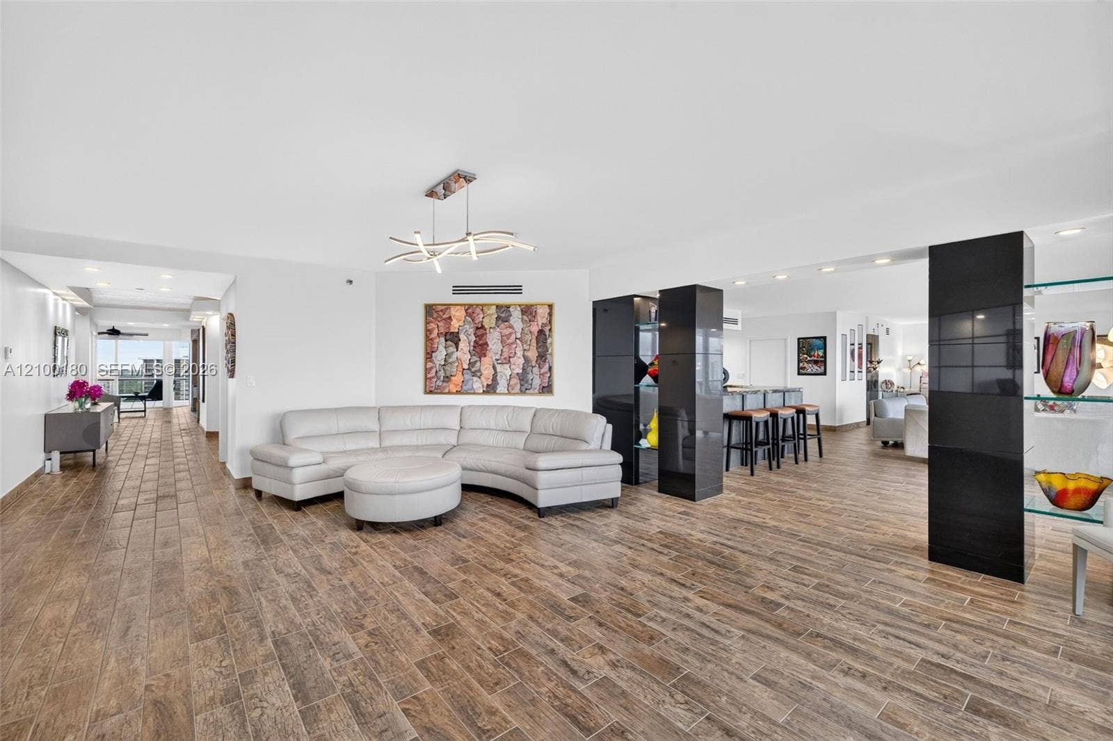 7000 Island Boulevard, #2409-2410, Aventura, FL 33160 Photo 6