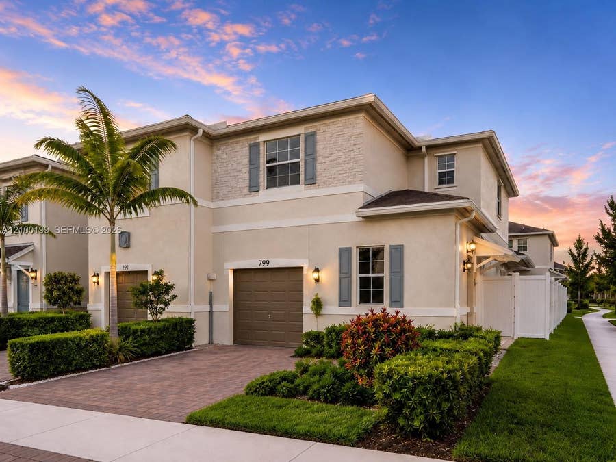 Property photo for 799 SE 19th Street, Homestead, FL