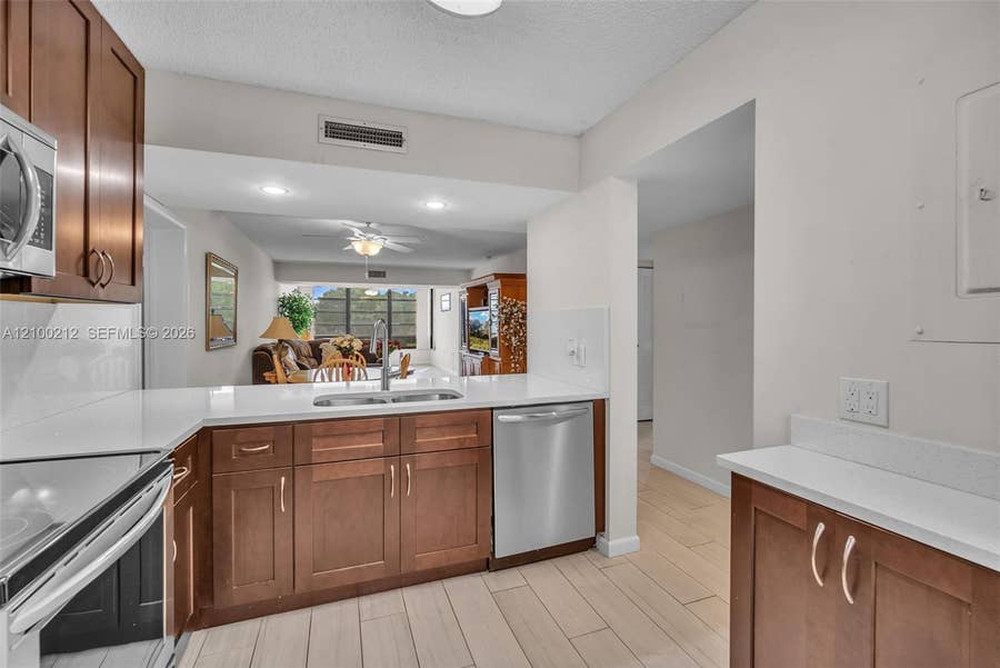 Property photo for 1530 Whitehall Drive, #302, Davie, FL