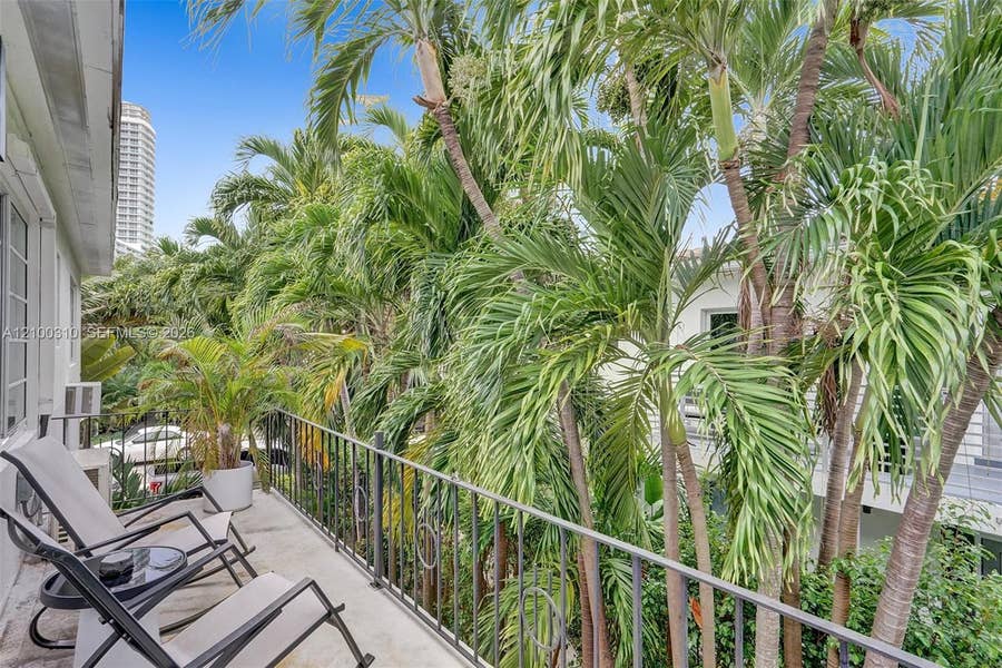 Property photo for Miami Beach, FL