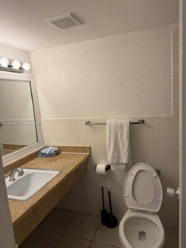 26 Diplomat Parkway, #2356, Hallandale Beach, FL 33009 Photo 9