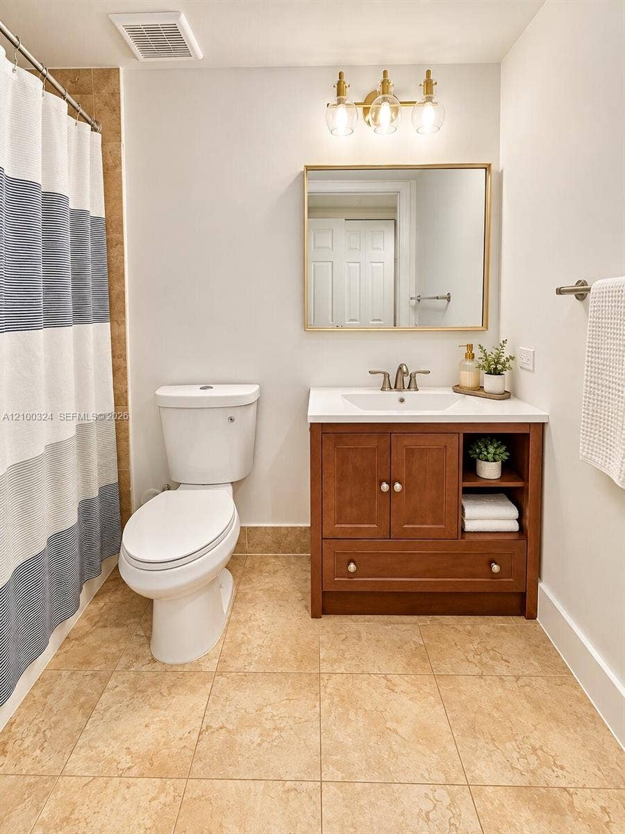 2009 SE 10th Avenue, #302, Fort Lauderdale, FL 33316 Photo 12