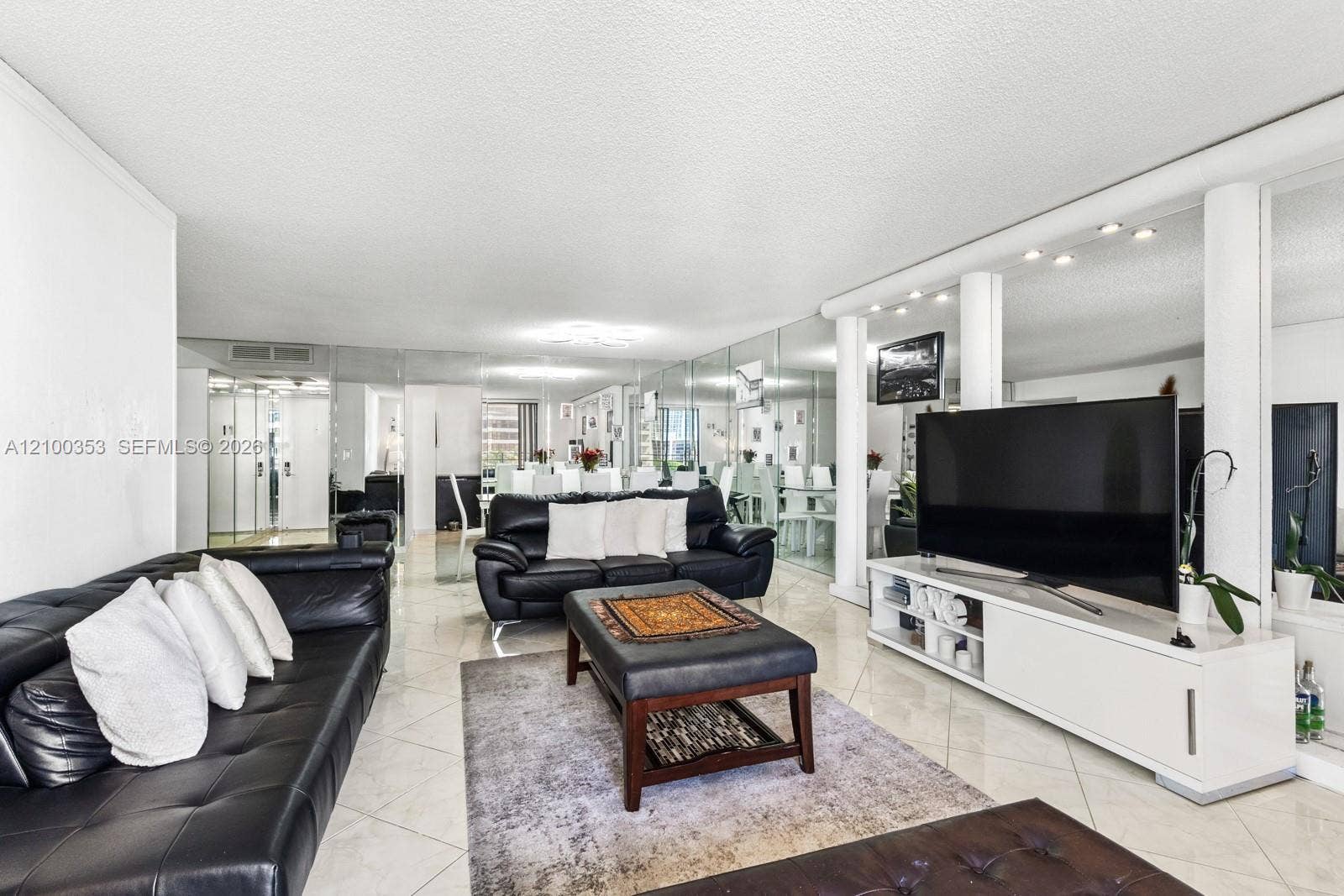 600 Three Islands Boulevard, #612, Hallandale Beach, FL 33009 Living room