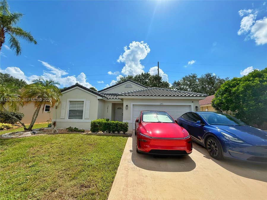 Property photo for 2411 NW 184th Terrace, Pembroke Pines, FL