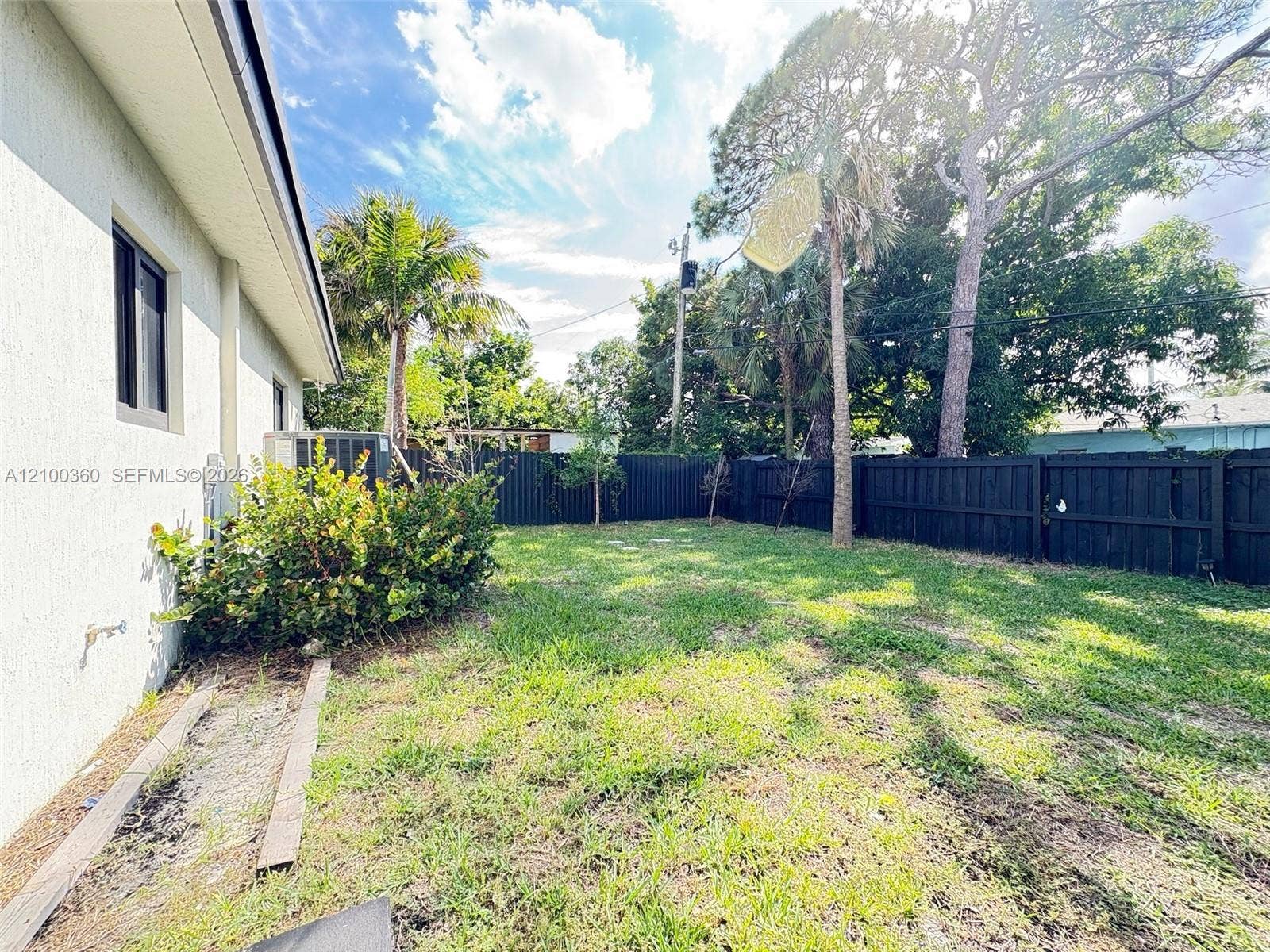 2518 NW 9th Place, Fort Lauderdale, Fort Lauderdale, FL 33311 Photo 16