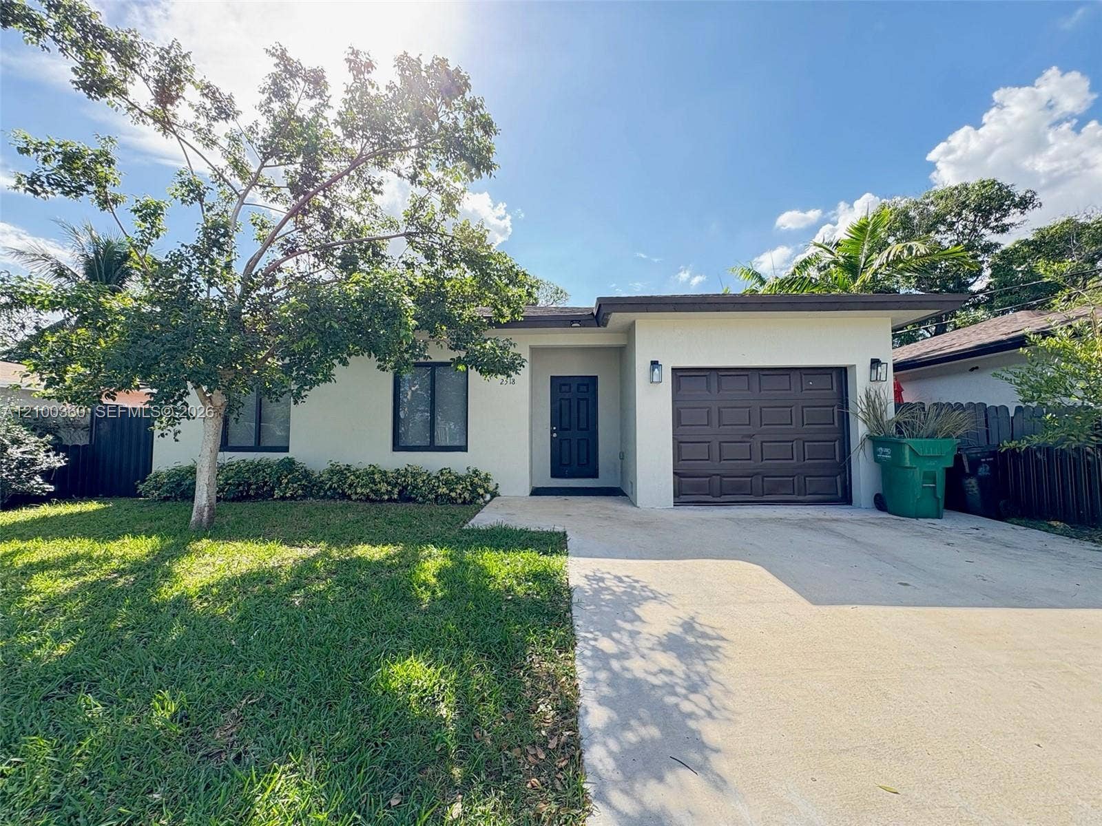 2518 NW 9th Place, Fort Lauderdale, Fort Lauderdale, FL 33311 Photo 1
