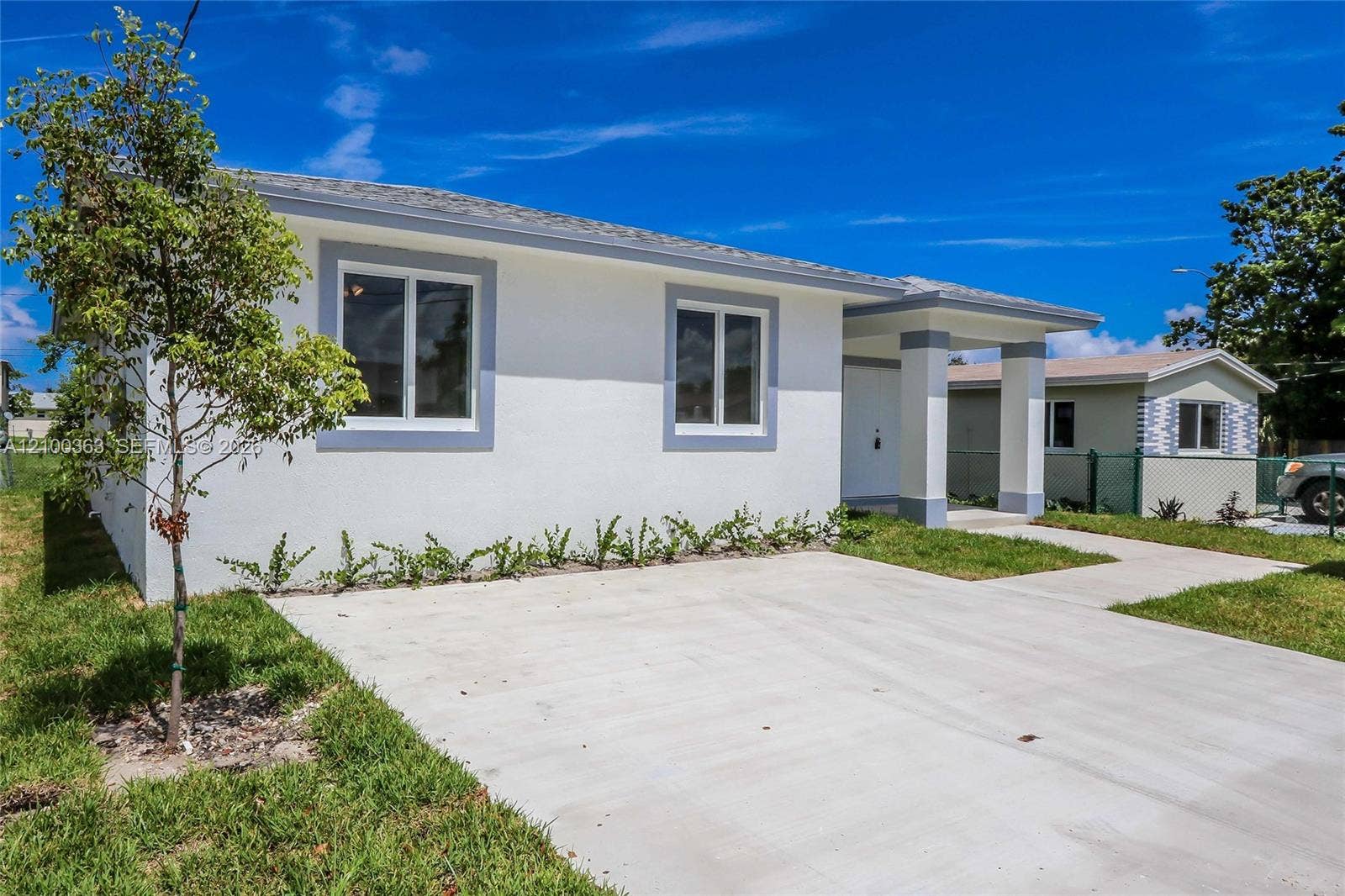 806 NW 5th Avenue, Hallandale Beach, Hallandale Beach, FL 33009 Photo 2